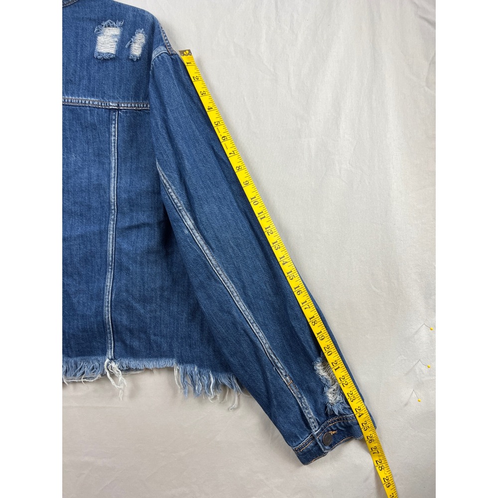 Ms. Cello Denim Jacket Women 3X Blue Distressed Cropped Frayed Hem New Trucker - Picture 7 of 10